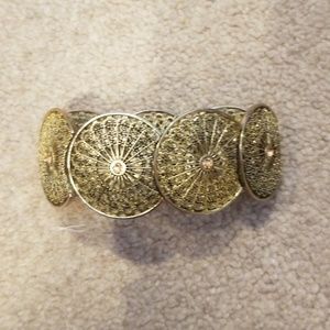 Gold Bracelet with Rose Jewels